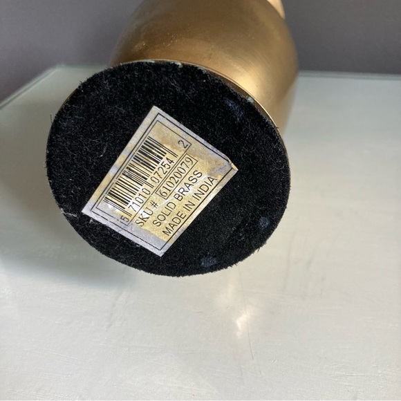 Brass Vase With Rope Tie Detail - Picture 3 of 3